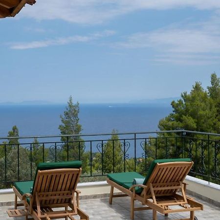 Dream House Capturing The Magic Of Nature Vlachia Extérieur photo