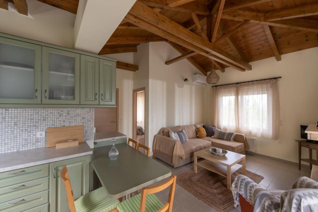 Dream House Capturing The Magic Of Nature Vlachia Extérieur photo