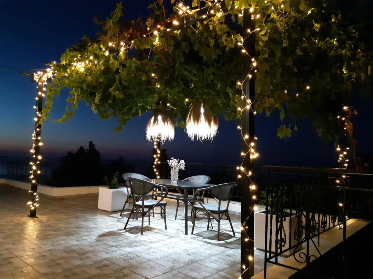 Dream House Capturing The Magic Of Nature Vlachia Extérieur photo